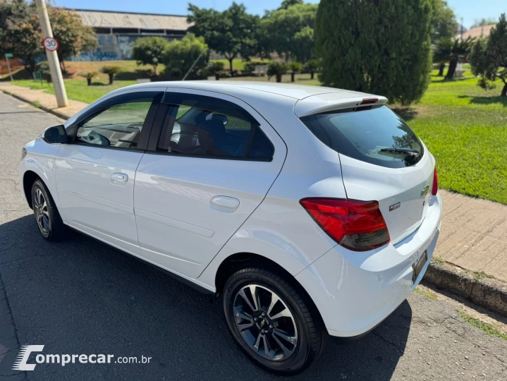 ONIX 1.4 MPFI LTZ 8V