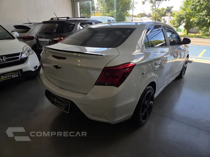 PRISMA 1.4 MPFI LT 8V FLEX 4P MANUAL