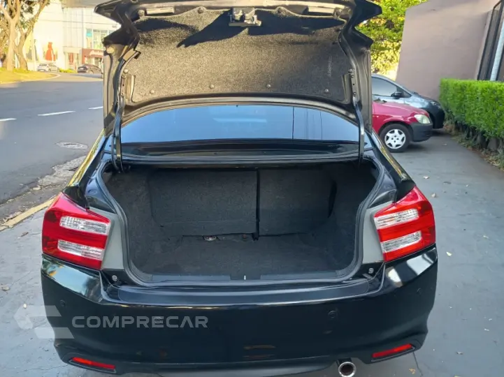 CITY 1.5 LX Sedan 16V