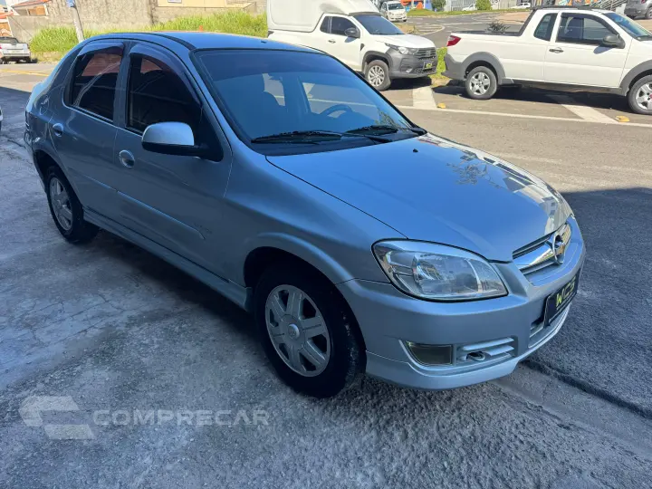 Prisma Sedan Maxx LT 1.4 Econoflex