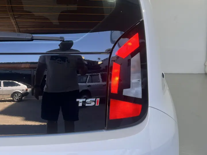 UP 1.0 TSI Pepper 12V