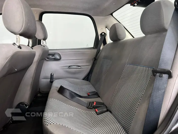 CLASSIC 1.0 MPFI LIFE 8V FLEX 4P MANUAL