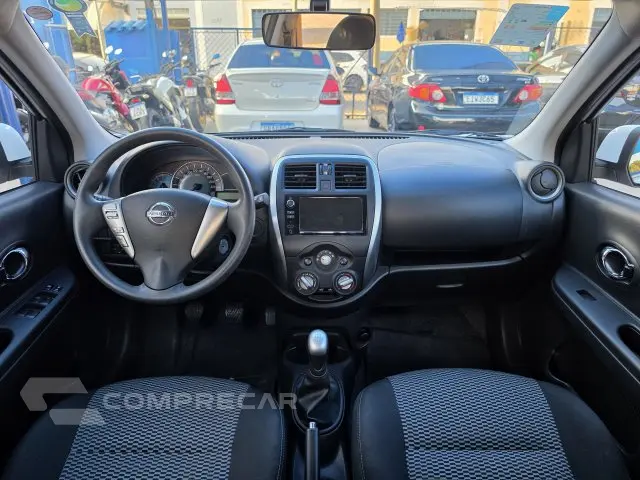 MARCH - 1.0 SV 16V 4P MANUAL