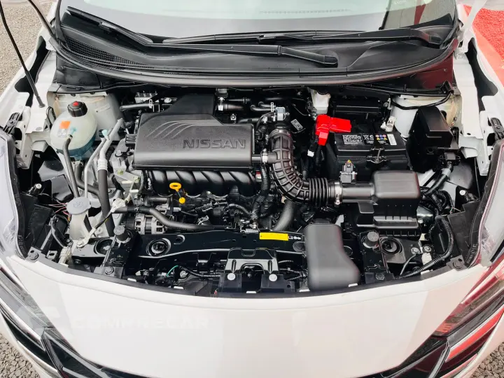 VERSA 1.6 16V Advance