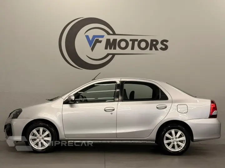 ETIOS 1.5 X PLUS 16V FLEX 4P AUTOMÁTICO