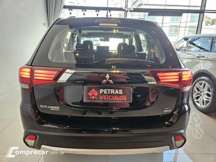 OUTLANDER 2.2 4X4 16V