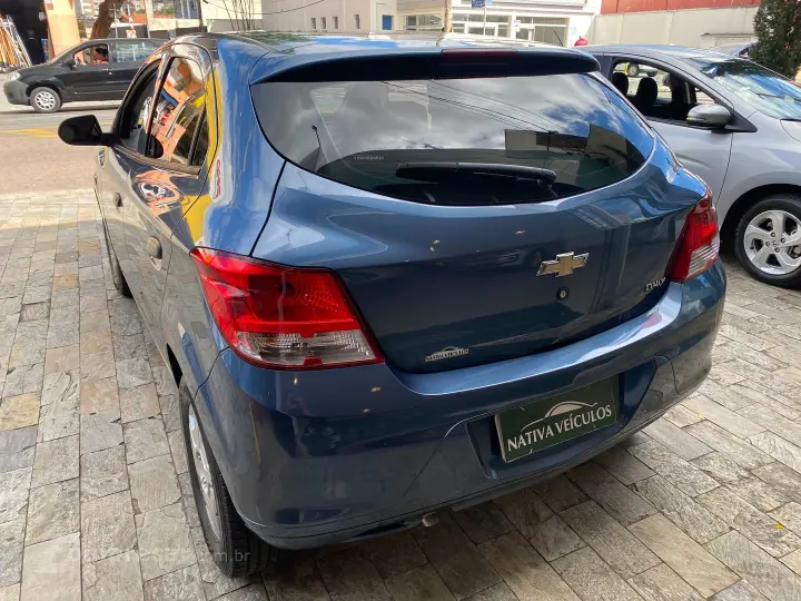 Onix 1.0 Mpfi Ls 8V Flex 4P Manual