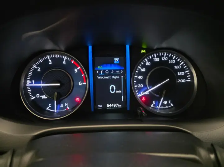 HILUX SW4 2.8 D-4d Turbo SRX 7L 4X4