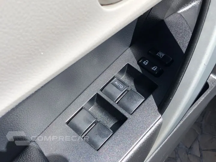 Corolla 1.8 Gli Upper 16V Flex 4P Automático