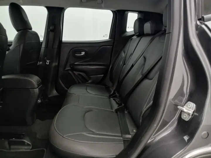 RENEGADE 1.3 T270 TURBO FLEX LONGITUDE AT6