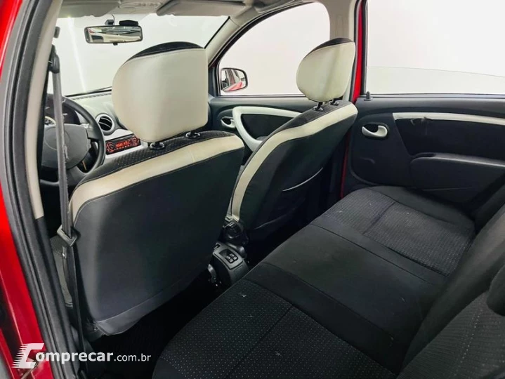 SANDERO STEPWAY