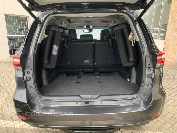 Hilux SW4 SRX 4x4 2.8 TDI 16V Dies. Aut.