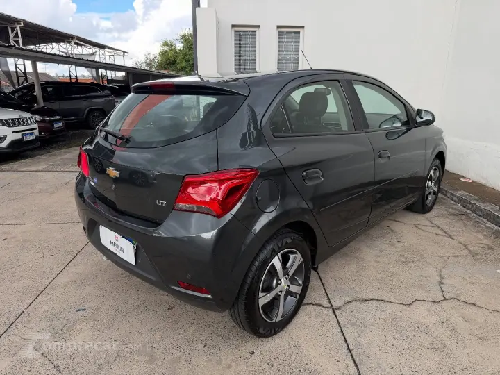 ONIX 1.4 MPFI LTZ 8V