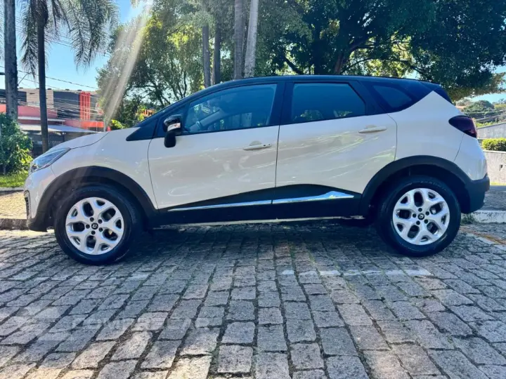CAPTUR Life 1.6 16V Flex 5p Aut.