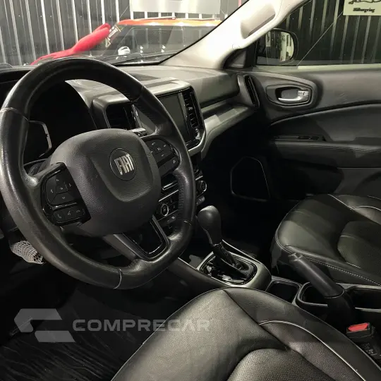 TORO 2.0 16V Turbo Freedom 4WD AT9