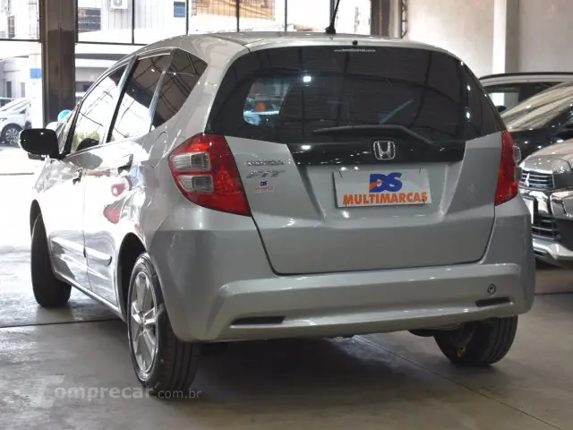 FIT - 1.4 LX 16V 4P AUTOMÁTICO