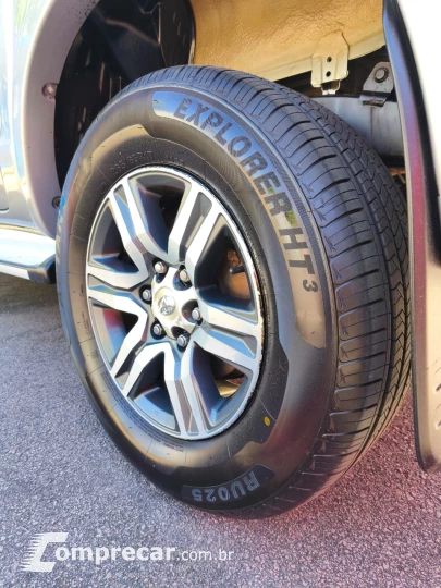 Hilux Caminhonete 2.7 16V 4P SRV FLEX CABINE DUPLA AUTOMÁTIC