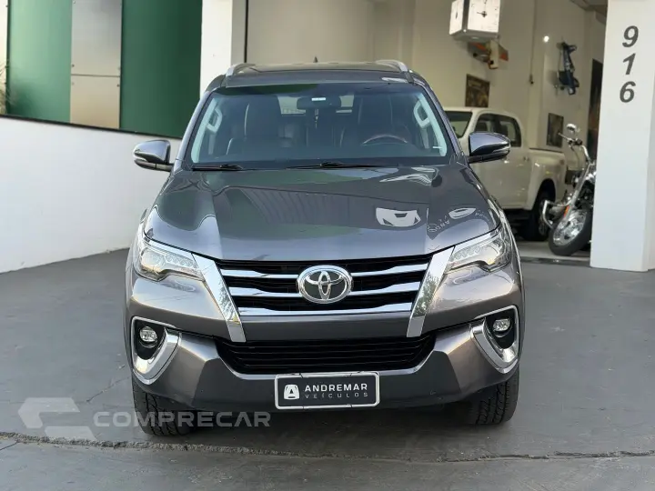 Hilux Sw4 2.8 Srx 4X4 7 Lugares 16V Turbo Intercooler Diesel