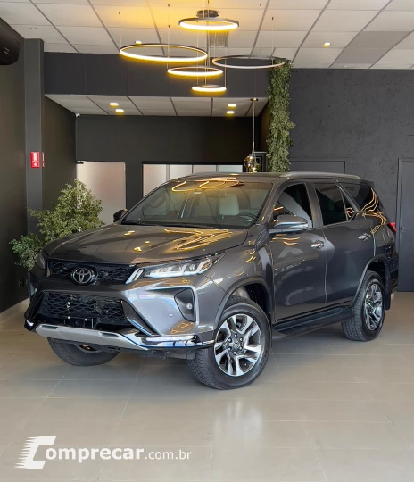 HILUX SW4 2.8 SRX Diamond 4X4 7 Lugares 16V Turbo Intercoole