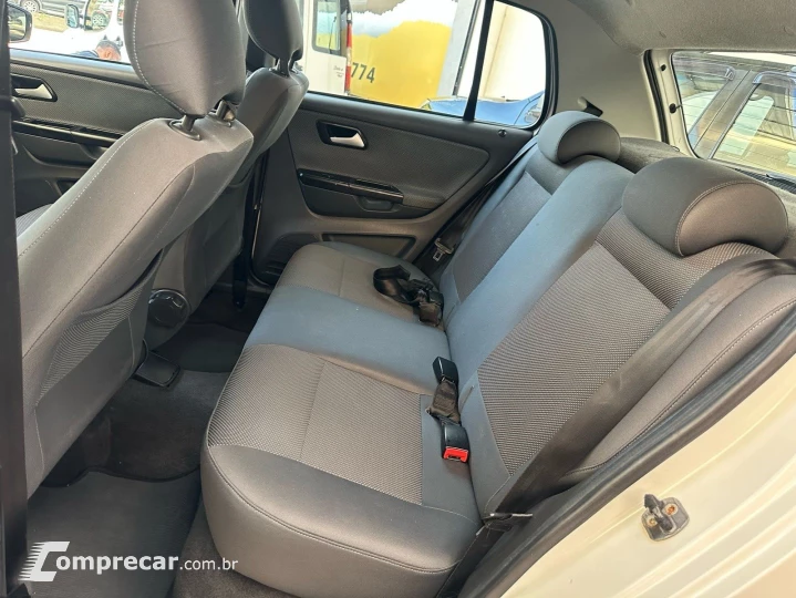 FOX 1.0 MI 8V FLEX 4P MANUAL
