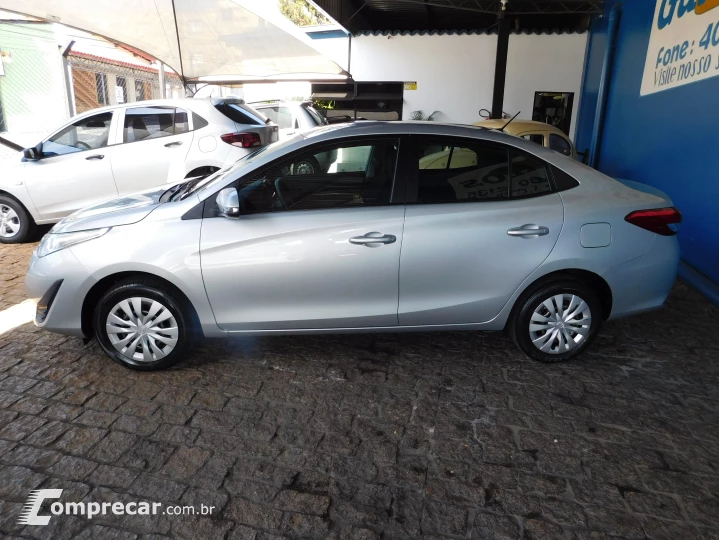 YARIS 1.5 16V Sedan XL Live