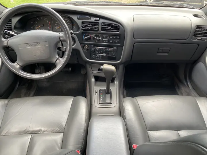 CAMRY 3.0 XLE V6 24V