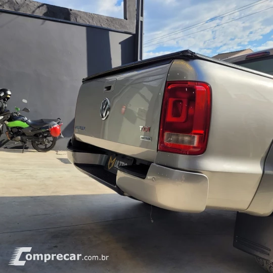 AMAROK Trendline CD 2.0 TDI 4X4 Dies Aut