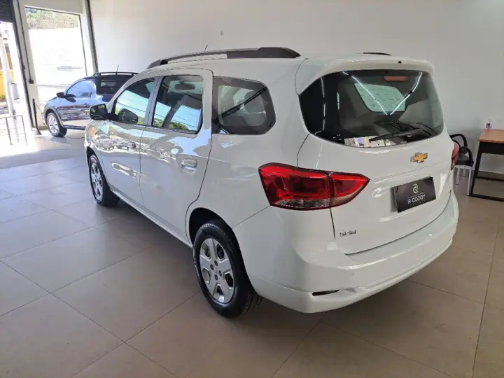 SPIN LT 1.8 8V Econo.Flex 5p Aut.