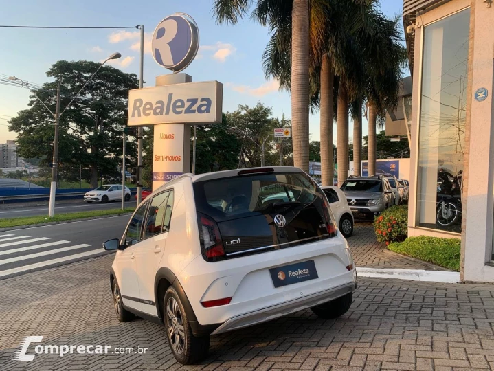 up! cross 1.0 TSI Total Flex 12V 5p