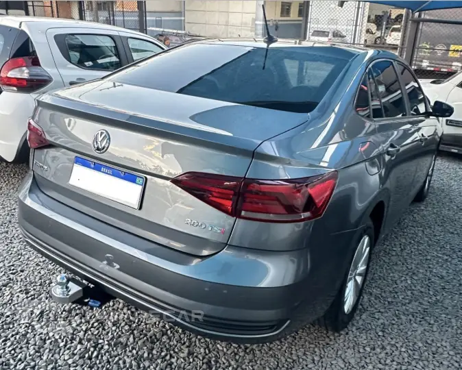 Virtus 1.0 4P 200 TSI FLEX COMFORTLINE AUTOMÁTICO