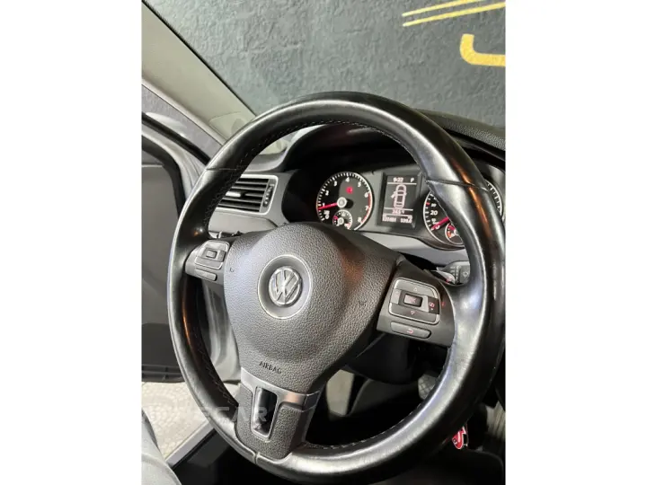 JETTA 2.0 TSI HIGHLINE 200CV GASOLINA 4P TIPTRONIC