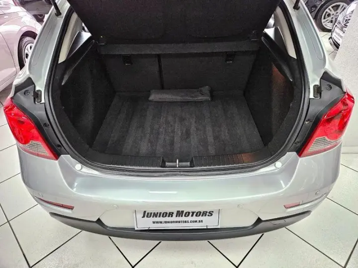 CRUZE 1.8 LT SPORT6 16V FLEX 4P AUTOMÁTICO