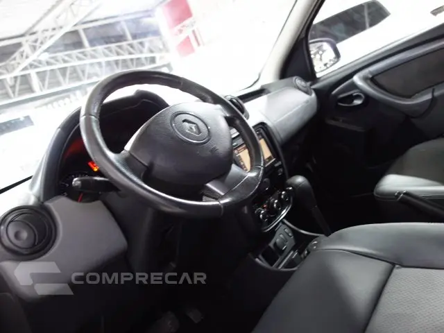 DUSTER - 2.0 DYNAMIQUE 4X2 16V 4P AUTOMÁTICO