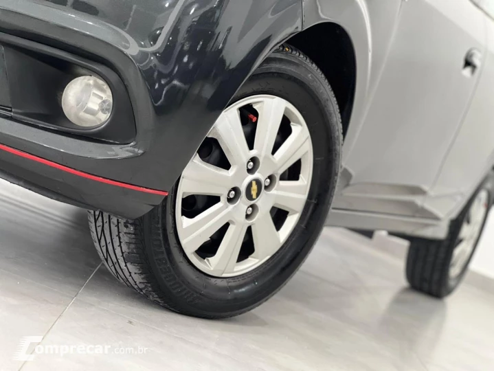 ONIX HATCH LT 1.0 8V FlexPower 5p Mec.