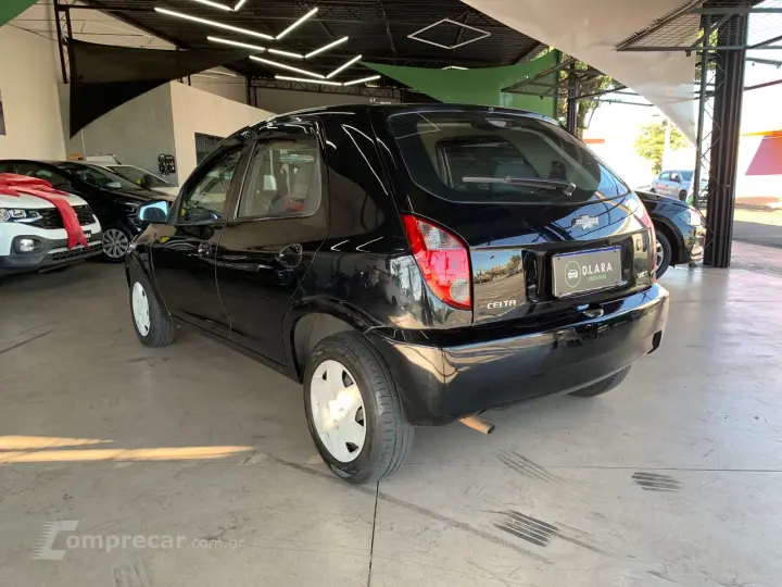 Celta Spirit/ LT 1.0 MPFI 8V FlexP. 5p