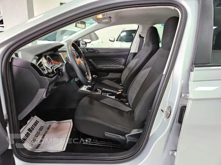 Polo Track 1.0 Flex 12V 5p