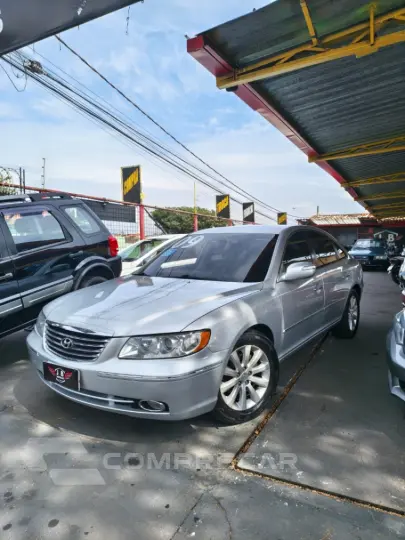AZERA 3.3 MPFI GLS Sedan V6 24V