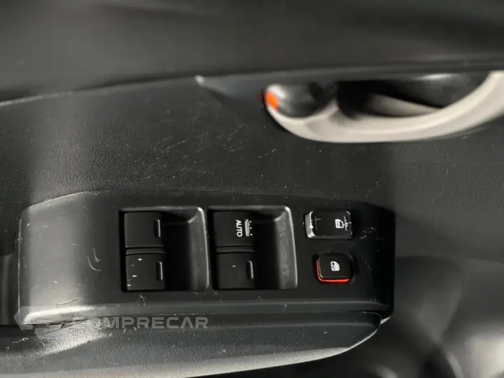 FIT 1.4 LX 16V FLEX 4P AUTOMÁTICO