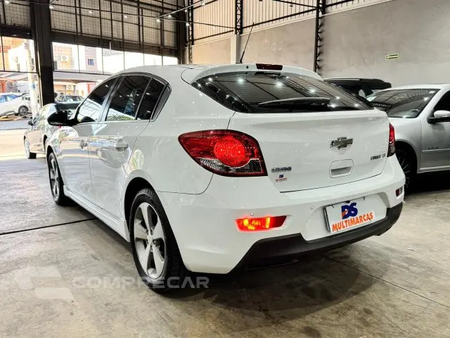 CRUZE HATCH - 1.8 LT SPORT6 16V 4P AUTOMÁTICO