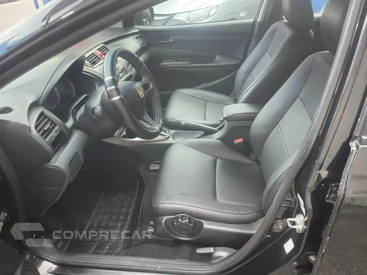 CITY 1.5 LX Sedan 16V