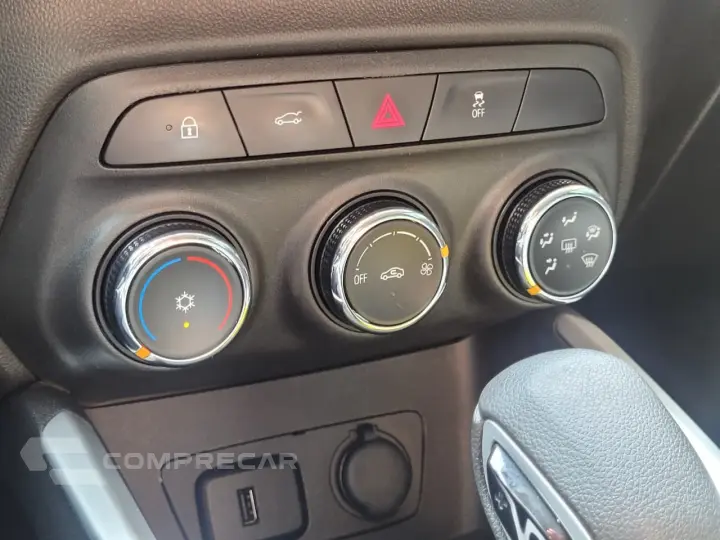 ONIX SEDAN Plus LT 1.0 12V TB Flex Aut.