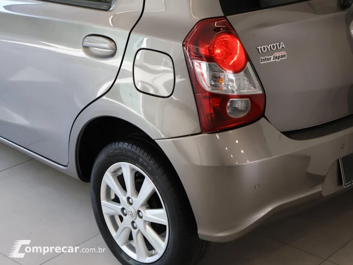 ETIOS 1.5 X Plus 16V