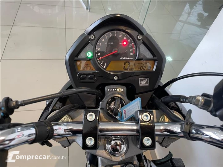 CB 600F HORNET