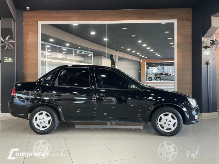 CLASSIC 1.0 MPFI LS 8V FLEX 4P MANUAL