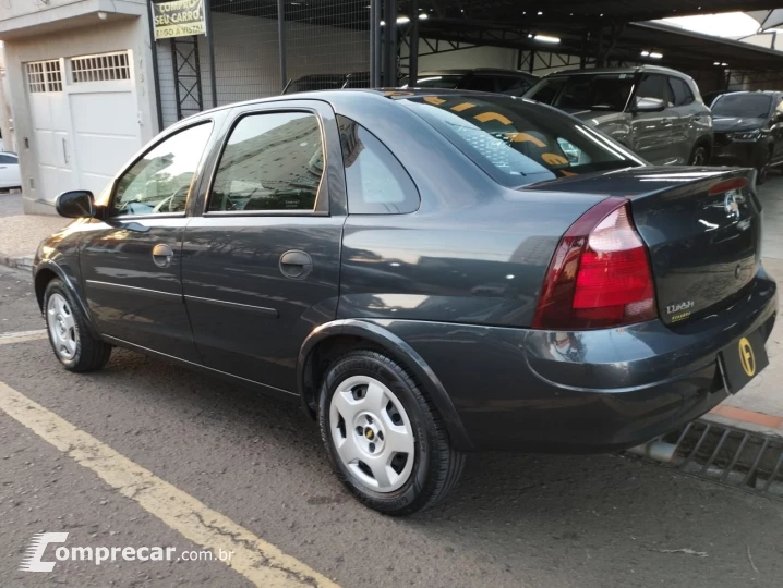 Corsa Sedan 1.4 4P MAXX FLEX