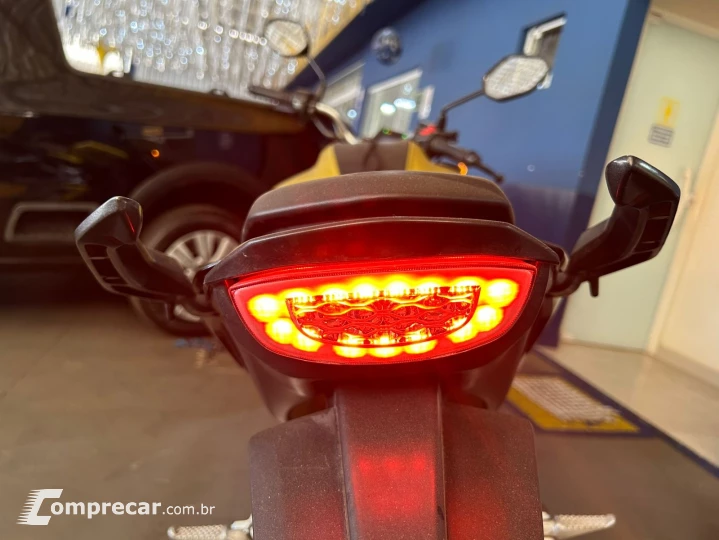 CB 300F Twister Flex