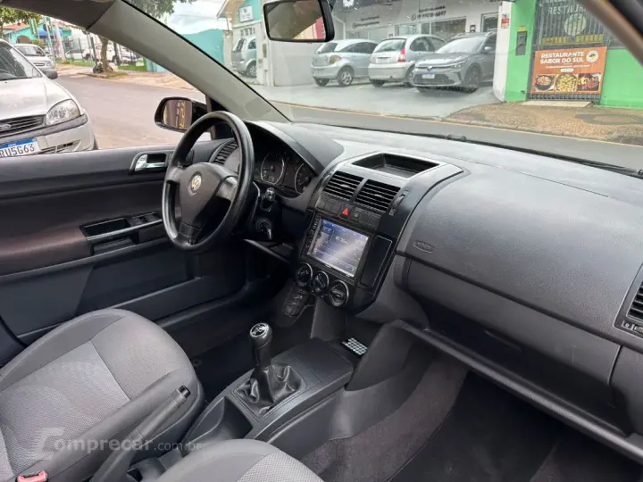 Polo Sed. COMFORT. 1.6 Mi Tot. Flex 8v