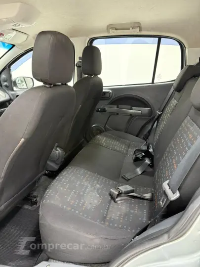 UNO 1.0 EVO Vivace 8V