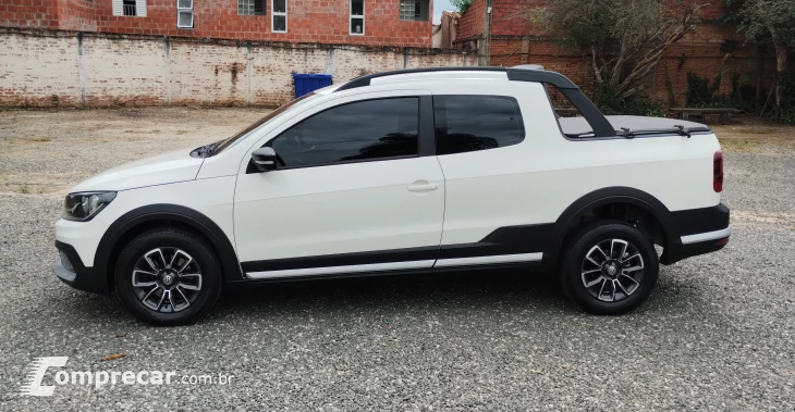 SAVEIRO 1.6 Cross CD 16V