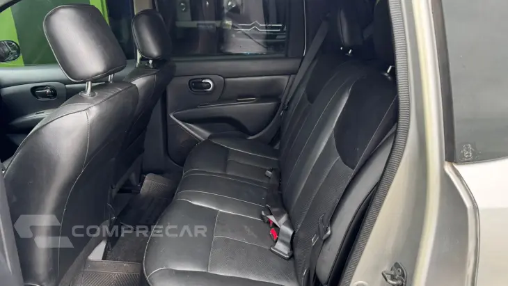 LIVINA 1.6 S 16V